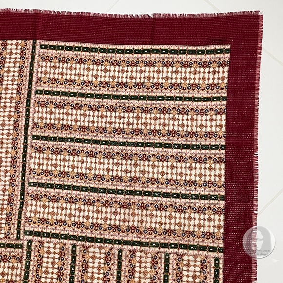 Large Scarf or Shawl Wool Metallic Fringe India Motif Metropolitan Museum of Art - Picture 4 of 10